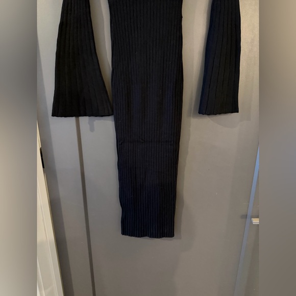 NWT Hera Black Long Sleeve Knit Dress Unique Sexy size Small - Picture 6 of 9